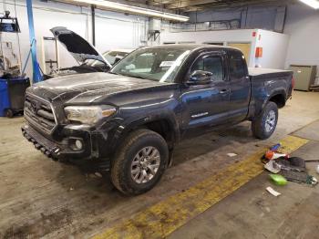  Salvage Toyota Tacoma