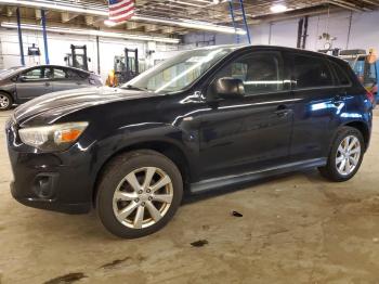  Salvage Mitsubishi Outlander