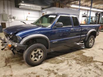  Salvage Chevrolet S-10