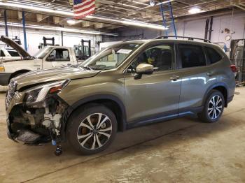  Salvage Subaru Forester