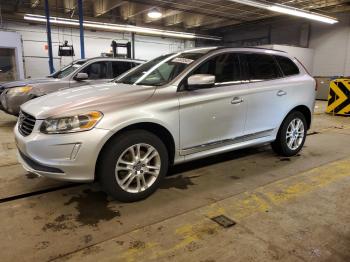  Salvage Volvo XC60