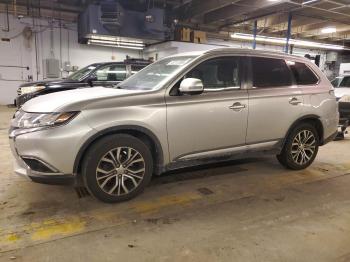  Salvage Mitsubishi Outlander