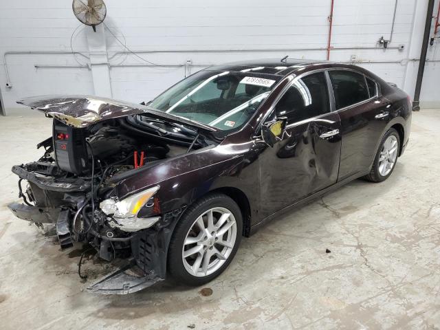  Salvage Nissan Maxima