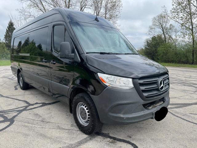  Salvage Mercedes-Benz Sprinter