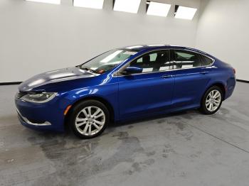  Salvage Chrysler 200