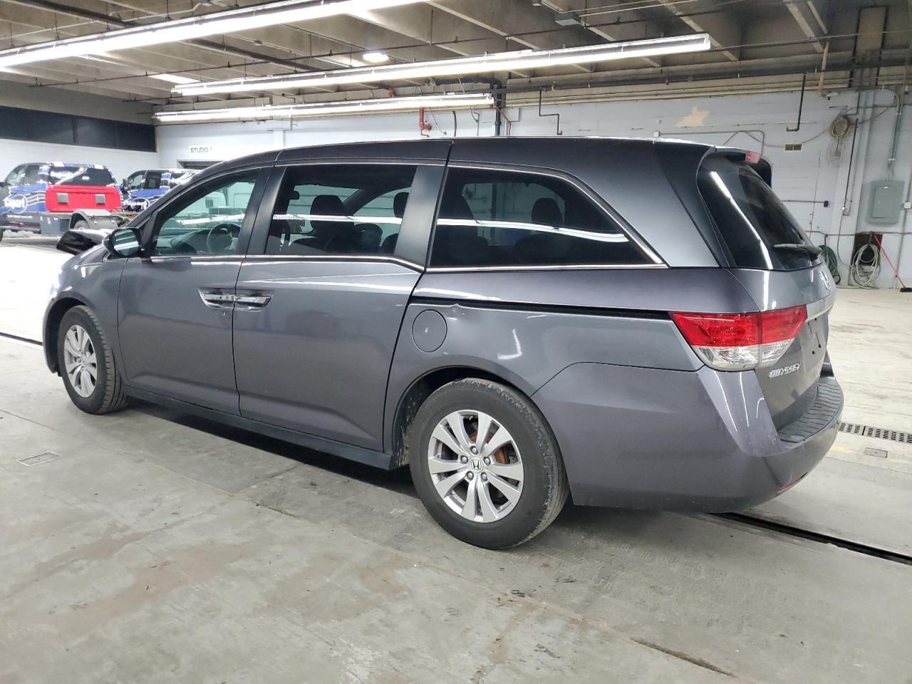Honda Odyssey Ex Image 3