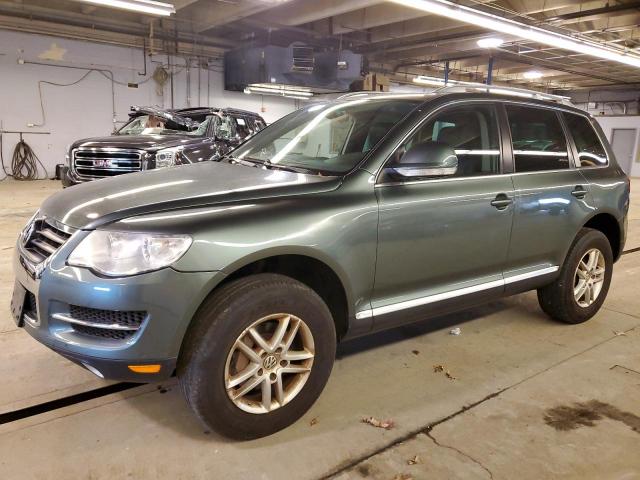  Salvage Volkswagen Touareg