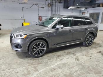  Salvage Audi Q7