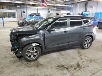  Salvage Kia Seltos