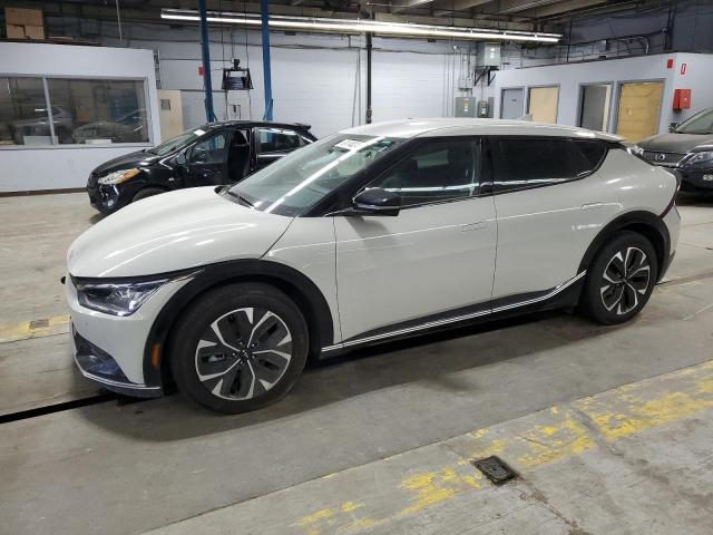  Salvage Kia EV6