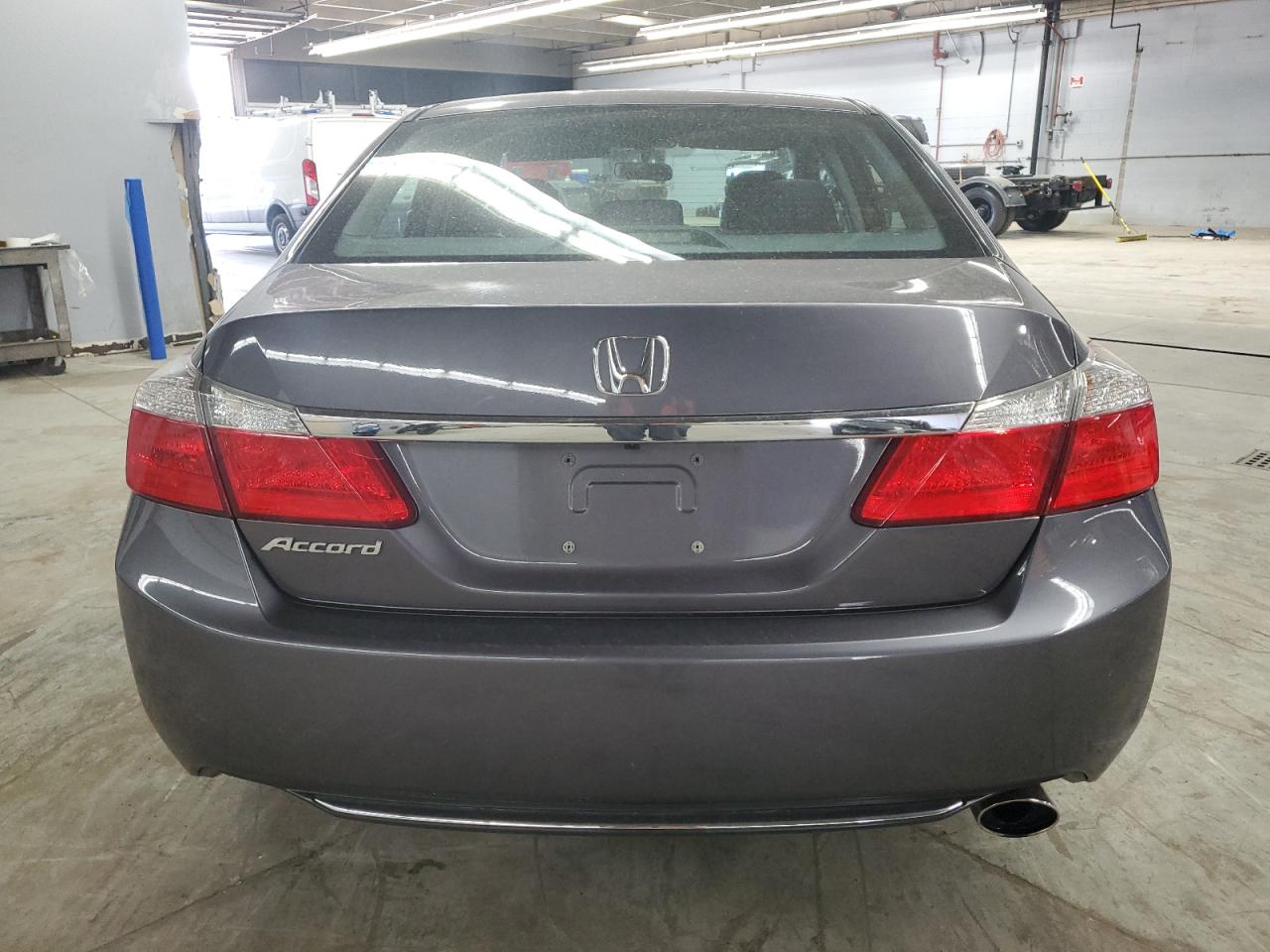 Honda Accord Lx Image 10
