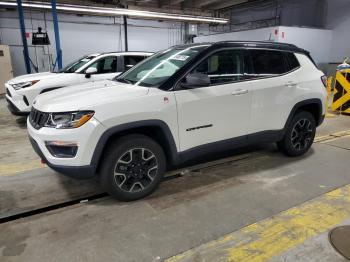  Salvage Jeep Compass