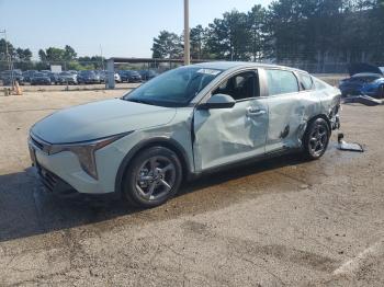 Salvage Kia K4 Lx