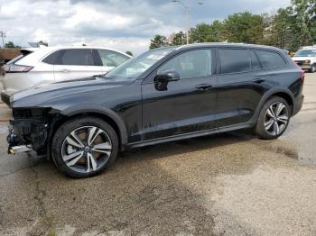  Salvage Volvo V60