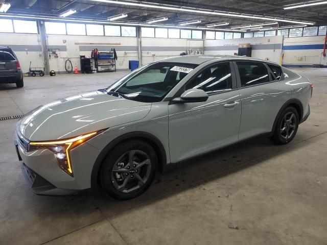  Salvage Kia K4 Lx