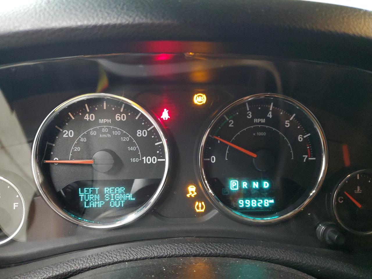 Jeep Wrangler Sport Image 4