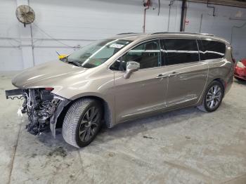  Salvage Chrysler Pacifica