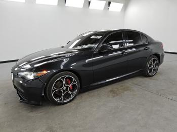  Salvage Alfa Romeo Giulia Sup