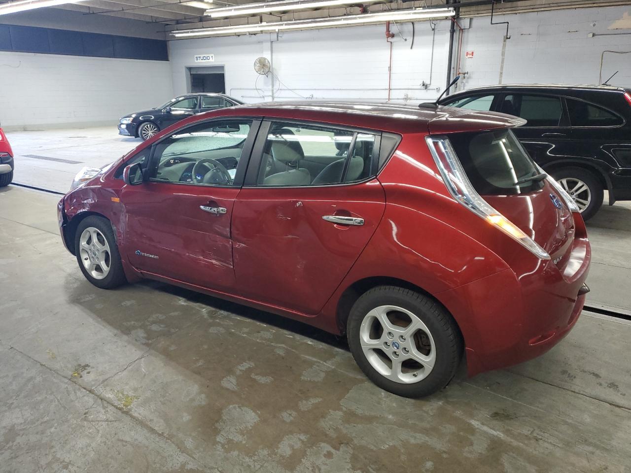 Nissan LEAF S Image 9