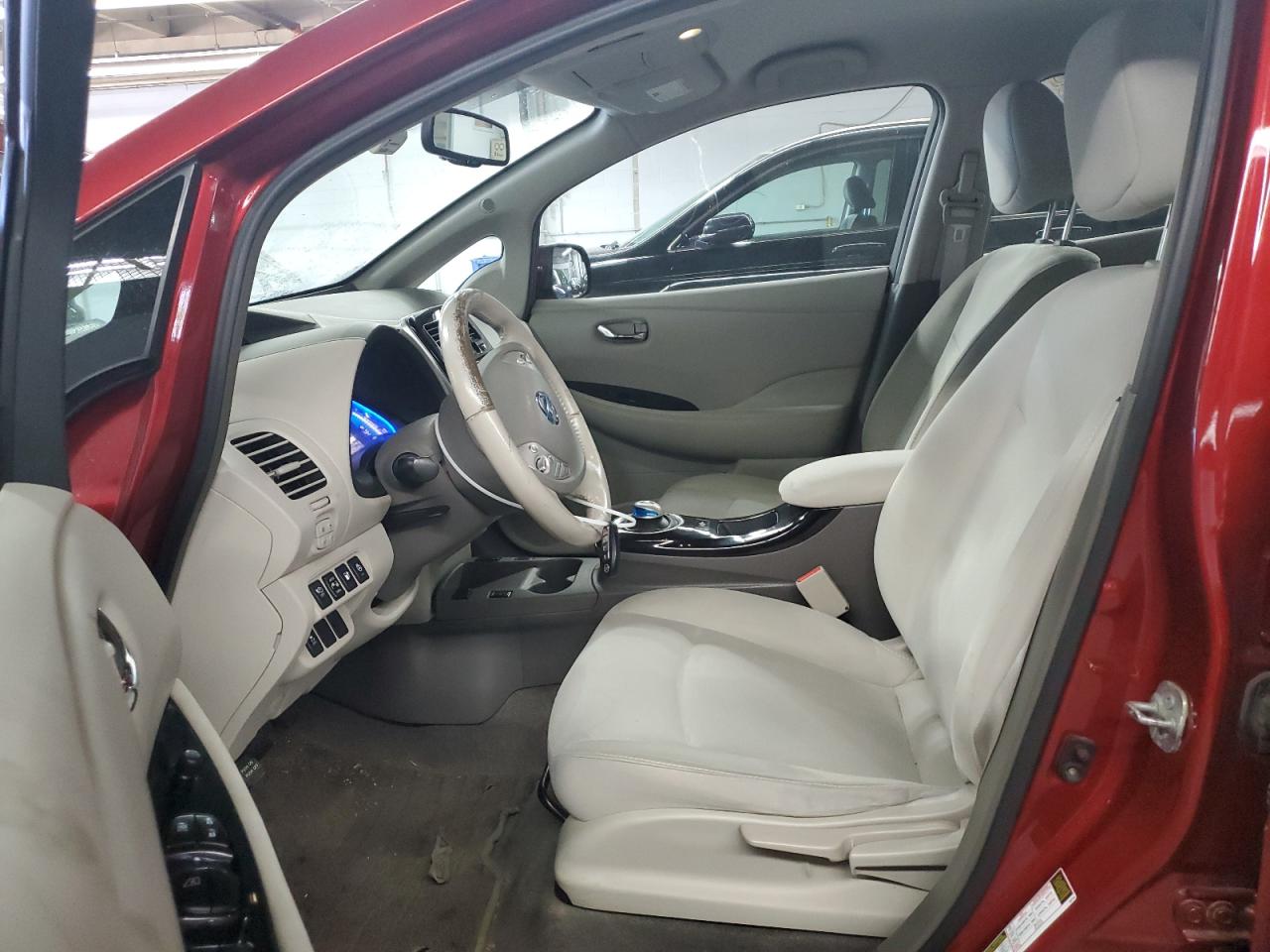 Nissan LEAF S Image 3