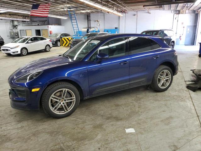  Salvage Porsche Macan Base
