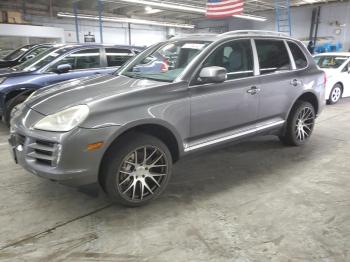 Salvage Porsche Cayenne
