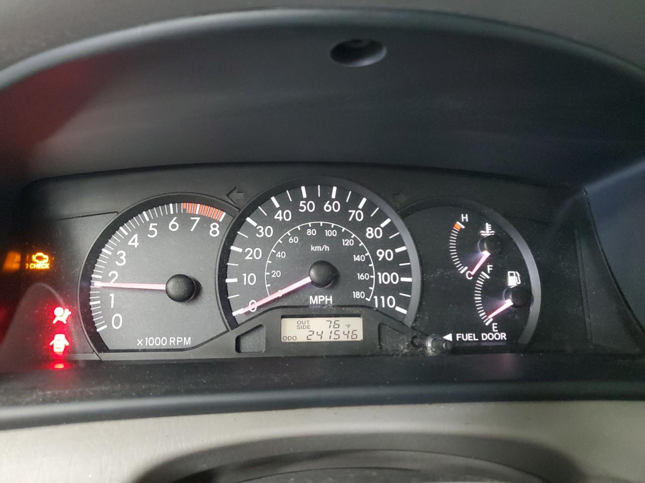 Toyota Corolla Ce Image 10