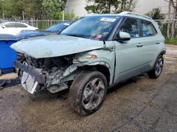 Salvage Hyundai VENUE