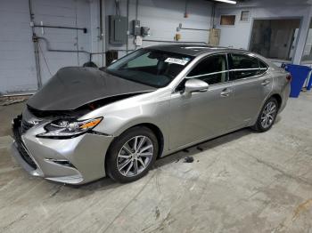  Salvage Lexus Es