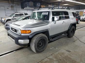  Salvage Toyota FJ Cruiser
