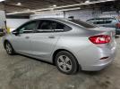 Chevrolet Cruze Ls Image 2