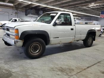  Salvage Chevrolet Gmt