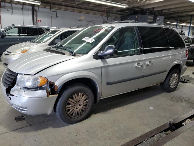  Salvage Chrysler Minivan