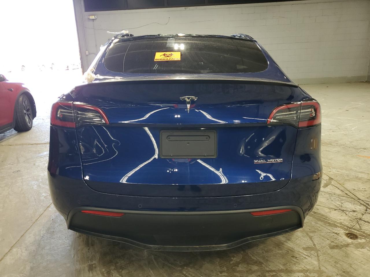 Tesla Model Y Image 12