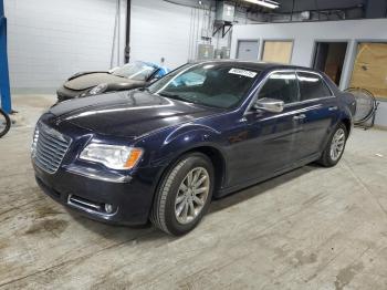  Salvage Chrysler 300