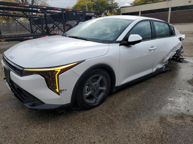  Salvage Kia K4 Lx
