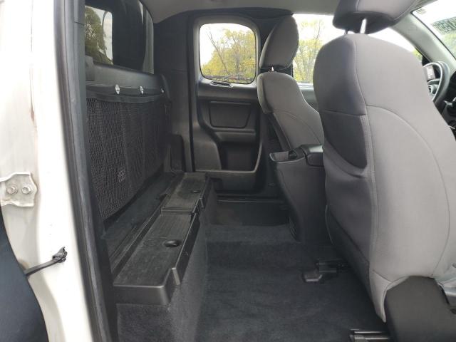 Toyota Tacoma Access Cab Image 10