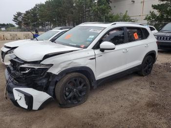  Salvage Volkswagen Taos