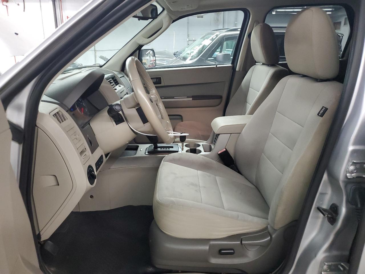 Ford Escape Xlt Image 3