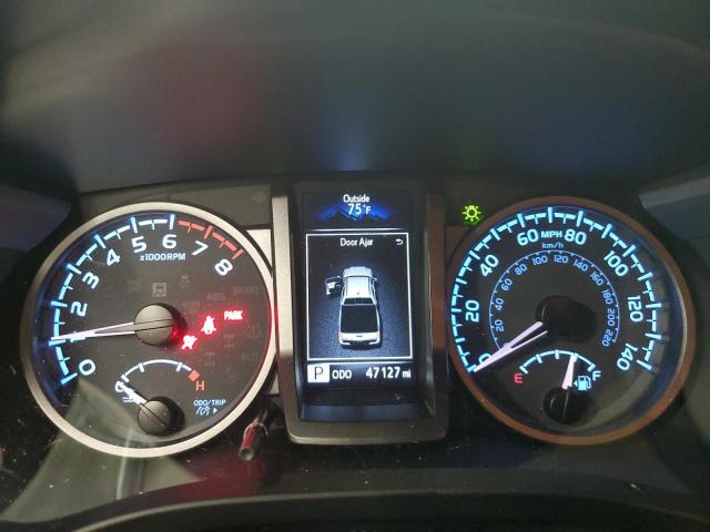 Toyota Tacoma Double Cab Image 3