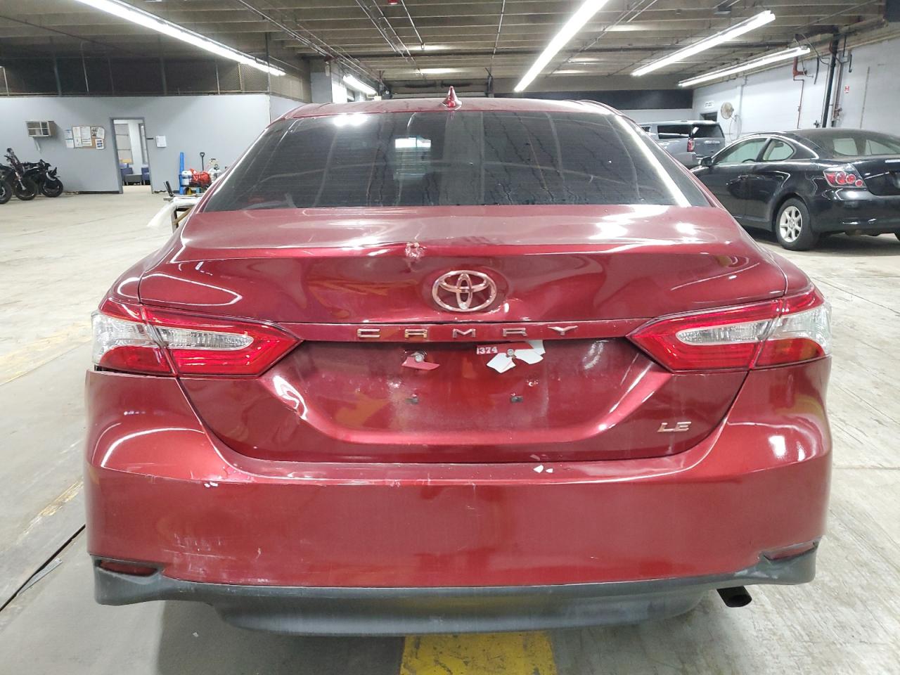 Toyota Camry L Image 8
