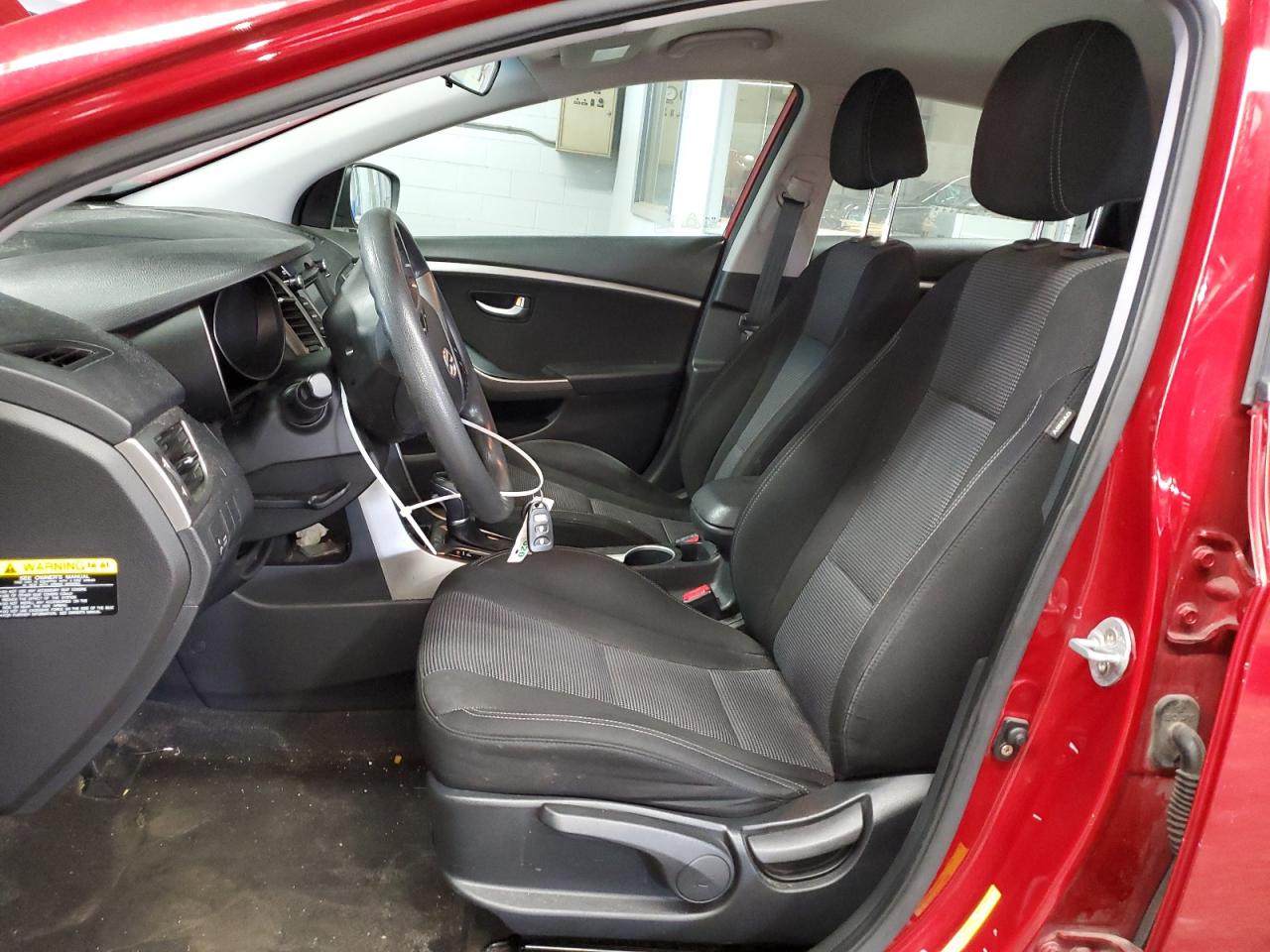 Hyundai ELANTRA Image 7