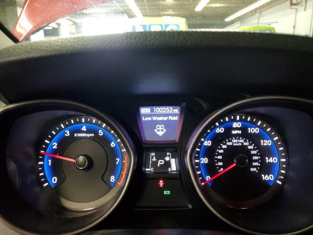 Hyundai ELANTRA Image 9