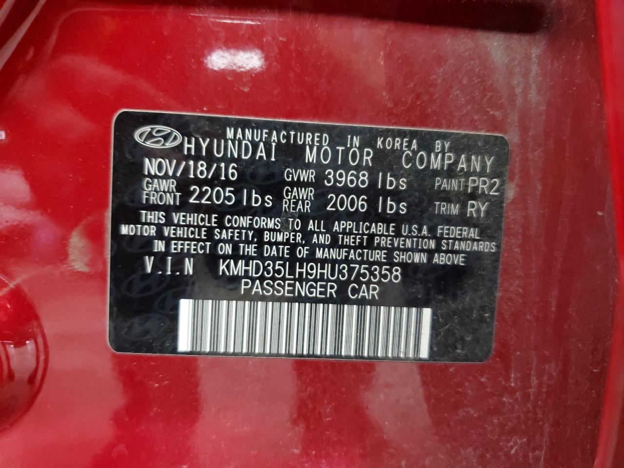 Hyundai ELANTRA Image 8