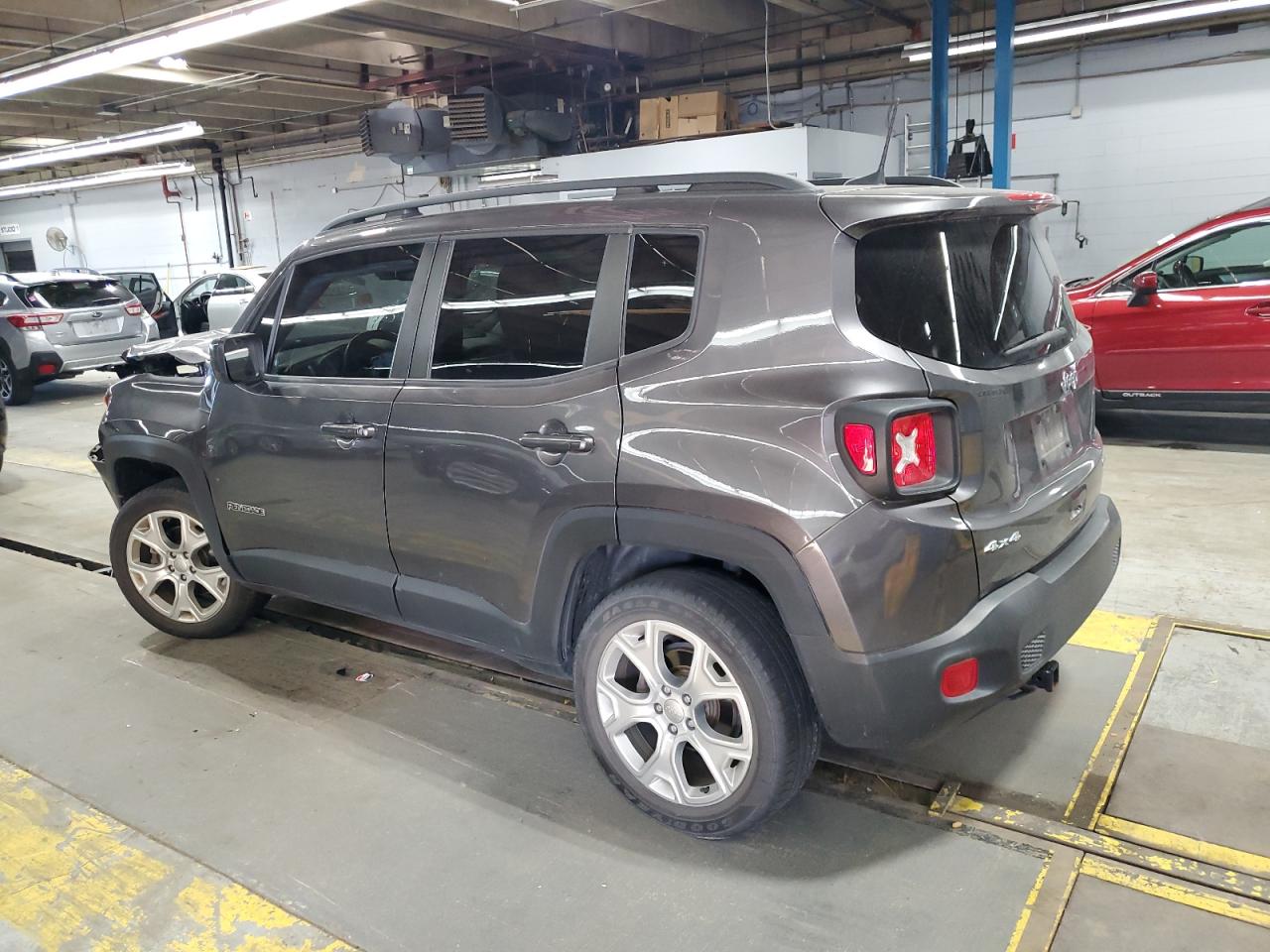 Jeep Renegade Latitude Image 4