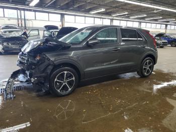  Salvage Kia Niro