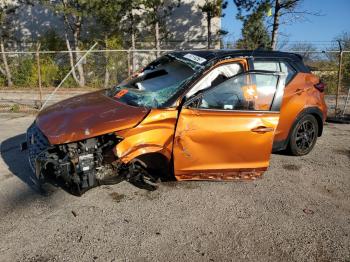  Salvage Nissan Kicks