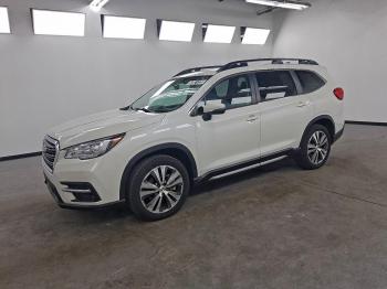  Salvage Subaru Ascent