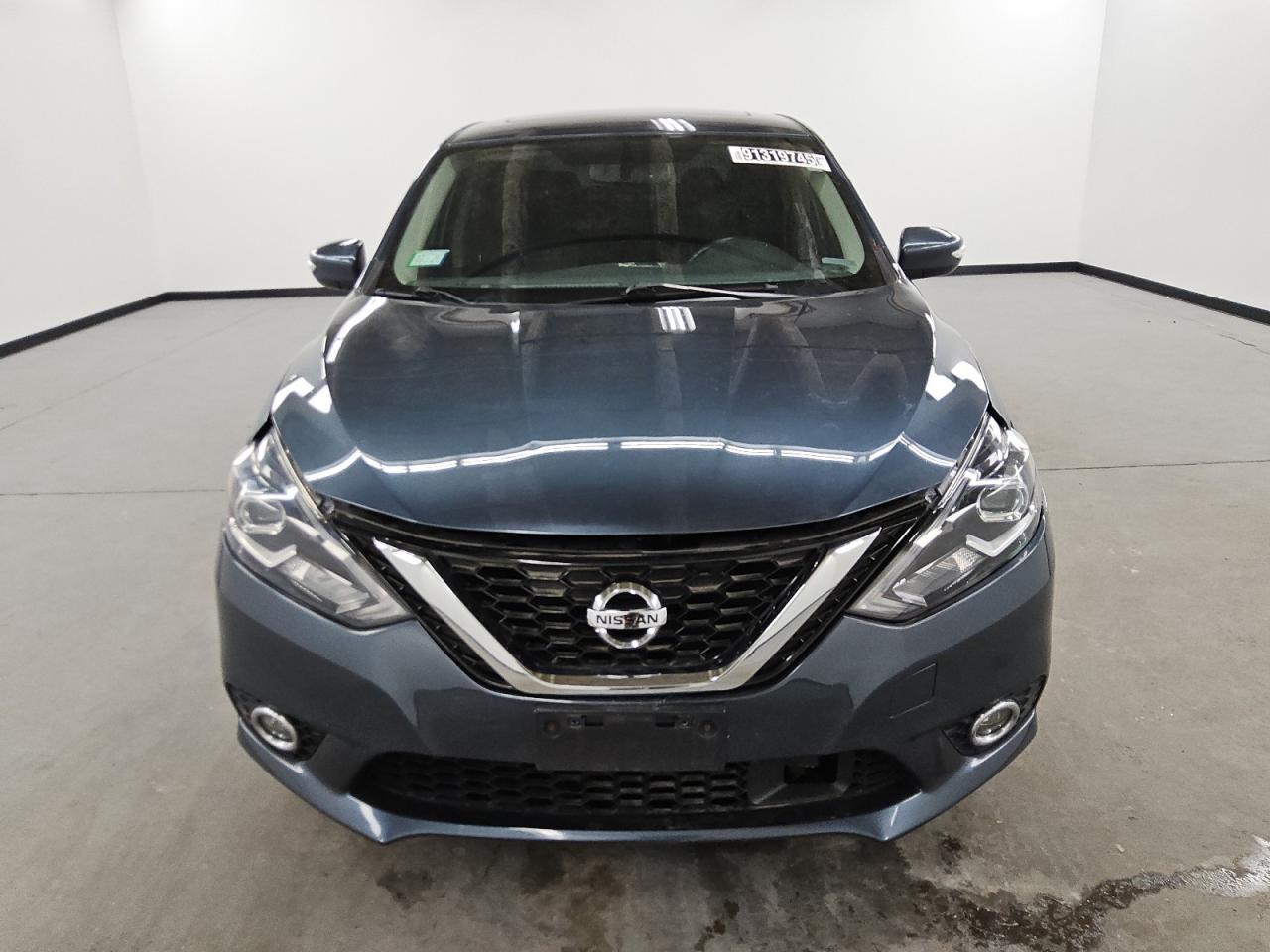 Nissan Sentra S Image 7