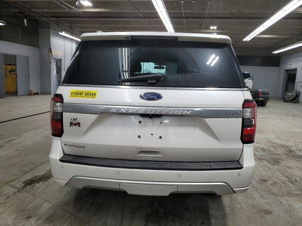 Ford Expedition Max Platinum Image 9
